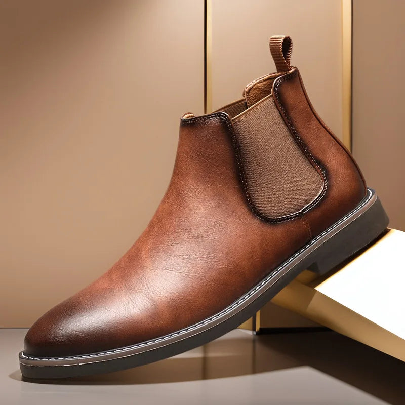 The Fort William Men's Stylish Comfortable Leather Chelsea Boots