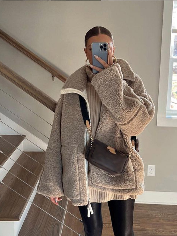 Ada | Women’s Oversized Plush Teddy Jacket with Full Zip and Stand Collar