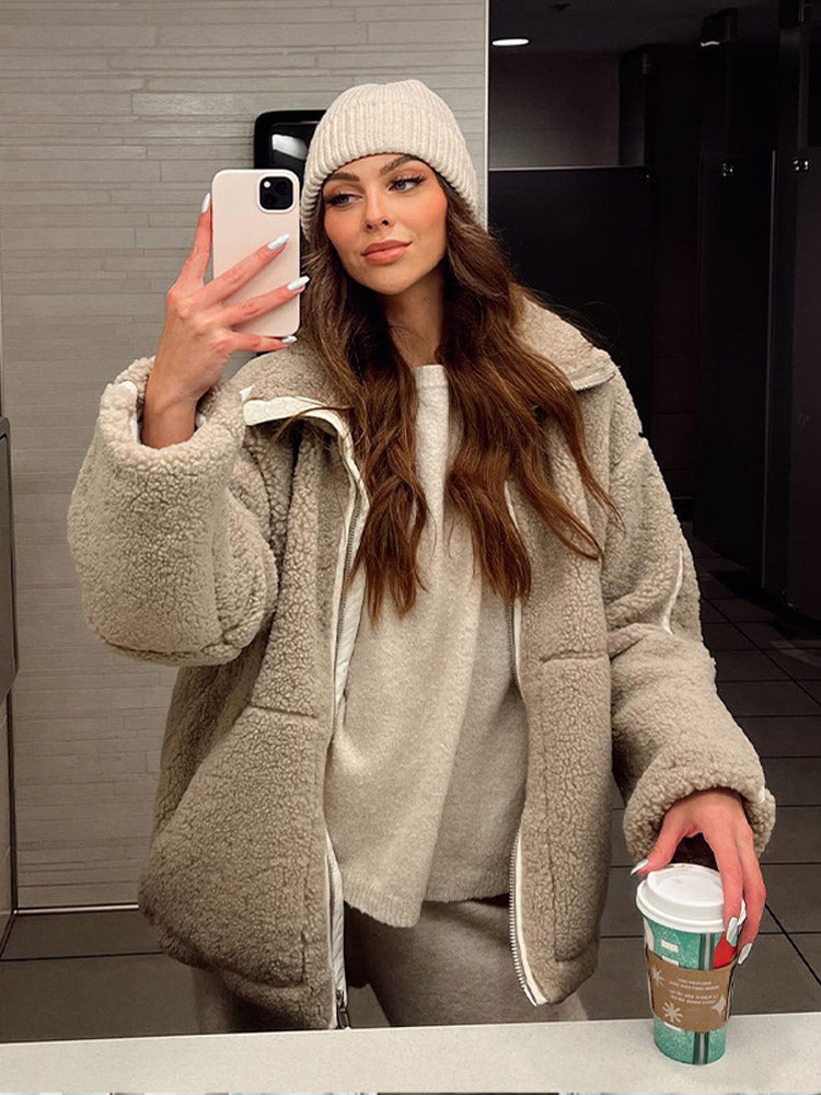 Ada | Women’s Oversized Plush Teddy Jacket with Full Zip and Stand Collar