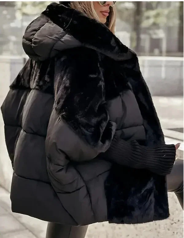 Erin | Women’s Oversized Padded Jacket with Faux Fur Hood and Practical Pockets