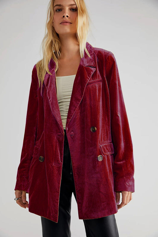 Abigail | Women’s Elegant Velvet Blazer with Classic Lapel and Double-Breasted Buttons