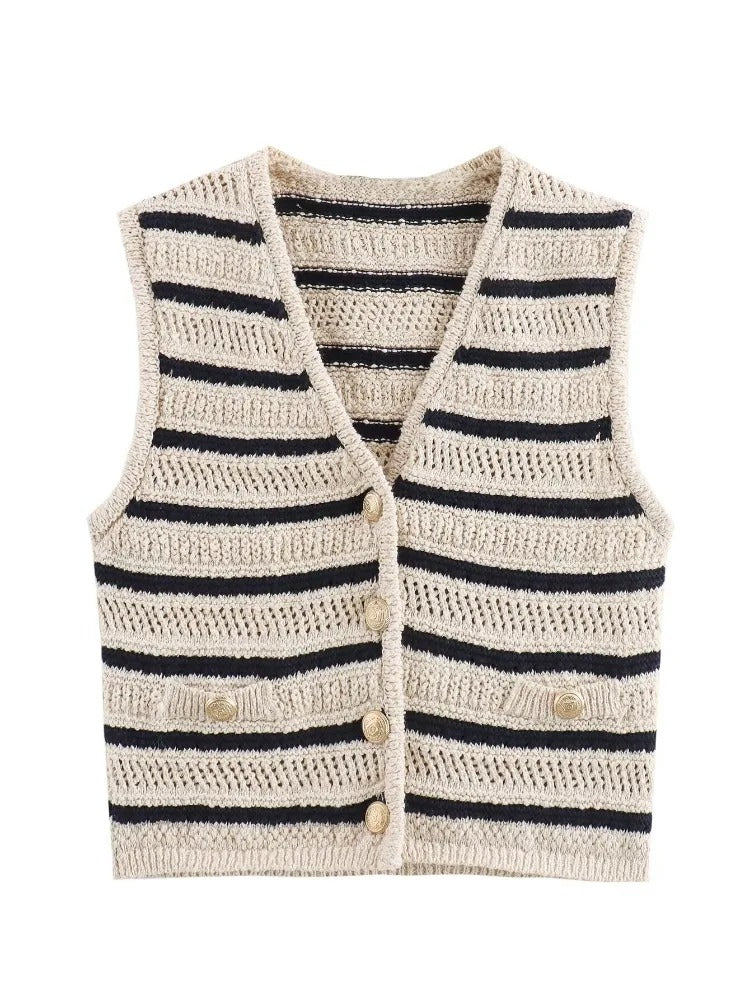 Daurienne | Striped Cropped Knit Vest – Button‑Front Layer